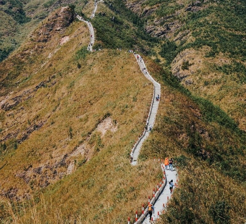 NORTHEAST VIETNAM CYCLING DISCOVERY MONG CAI - BINH LIEU - TIEN YEN 4 DAYS